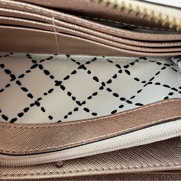 Kate Spade Champagne Morgan Wallet - Picture 7 of 7